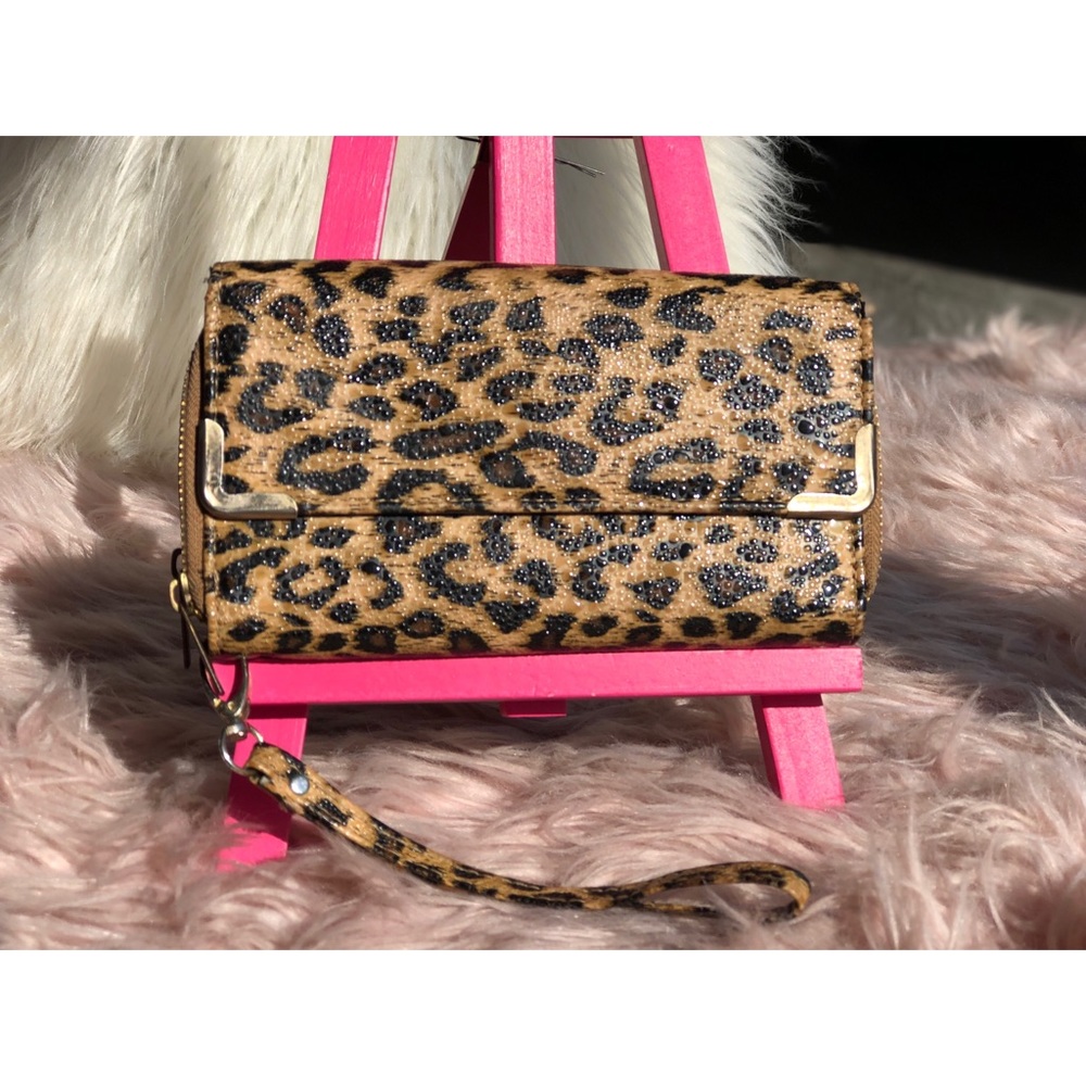 Cute Cheetah Print Clutch/Wallet
